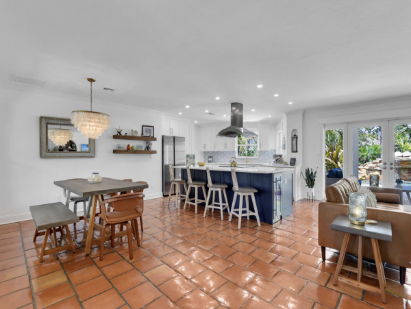 Naples Vacation Home With Private Pool Short Walk To Beach